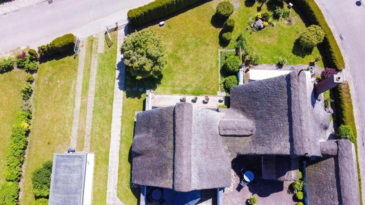 Villa Am hohen Ufer, Reetdach-Haus Ocean Breeze 136 Großenbrode Exterior foto
