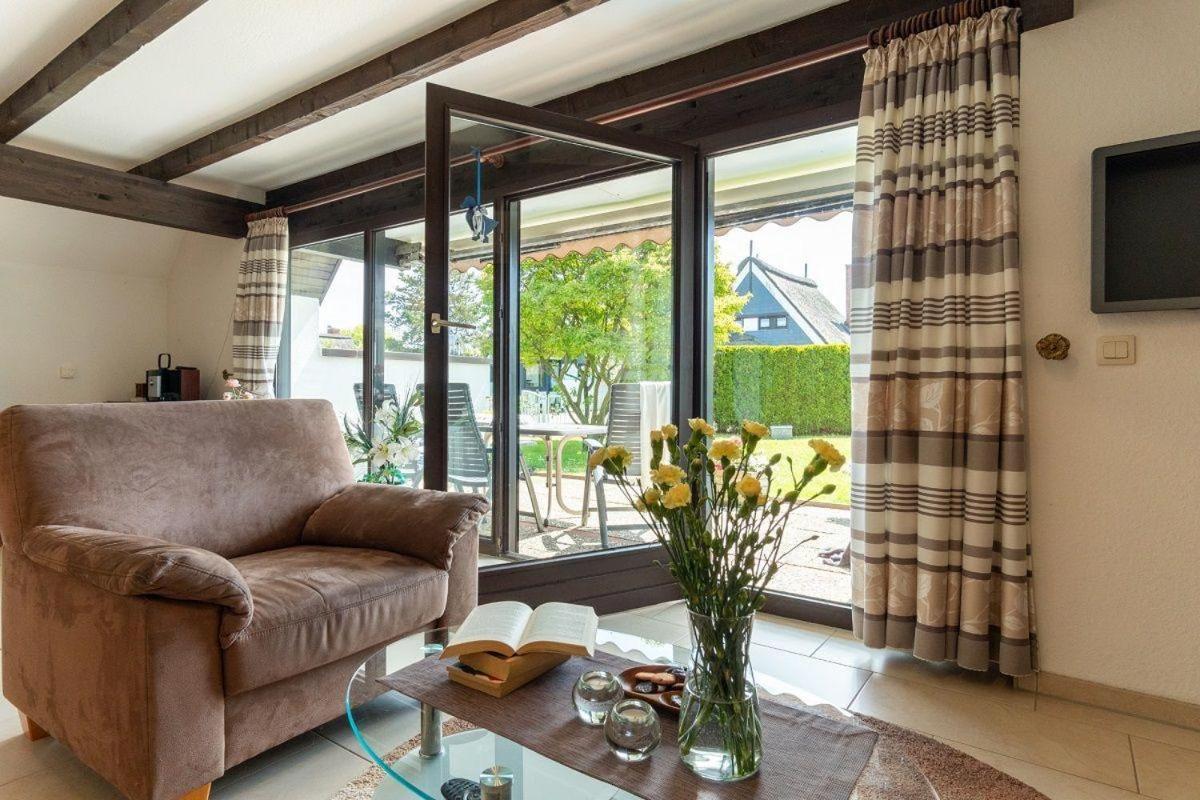 Villa Am hohen Ufer, Reetdach-Haus Ocean Breeze 136 Großenbrode Exterior foto