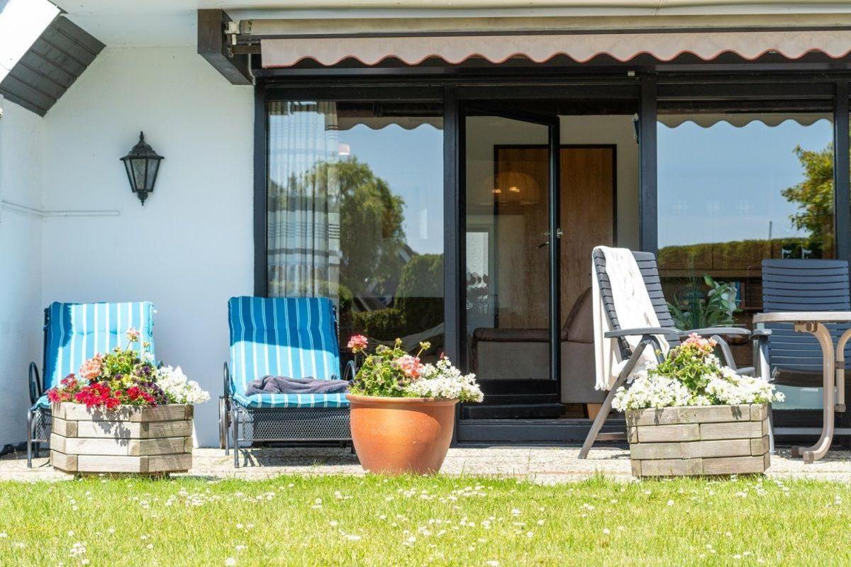 Villa Am hohen Ufer, Reetdach-Haus Ocean Breeze 136 Großenbrode Exterior foto
