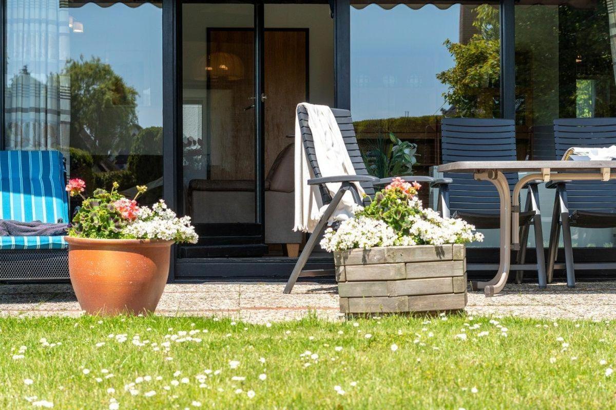 Villa Am hohen Ufer, Reetdach-Haus Ocean Breeze 136 Großenbrode Exterior foto